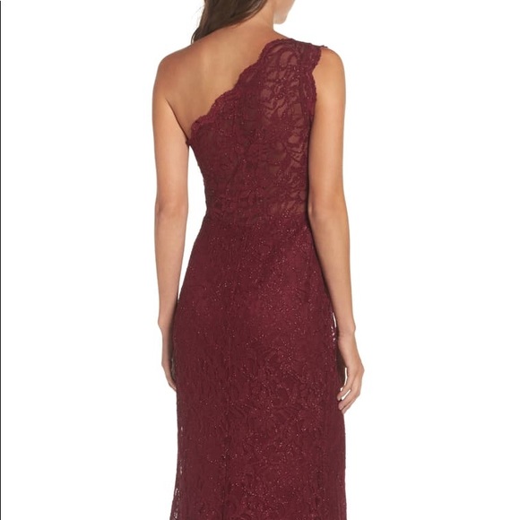 Like New! One-Shoulder Gown Prom Dress - Picture 5 of 15